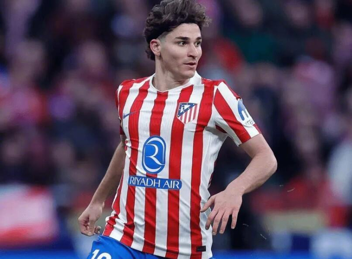 yl7703永利-巴萨锁定马竞前锋阿尔瓦雷斯为今夏头号目标|巴塞罗那|阿根廷|None|每日体育报|路易斯-苏亚雷斯_新浪体育_新浪新闻