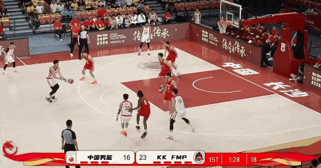 yl7703永利-焦泊乔接球三分投进连拿7分，中国男篮追至19-23仅落后4分